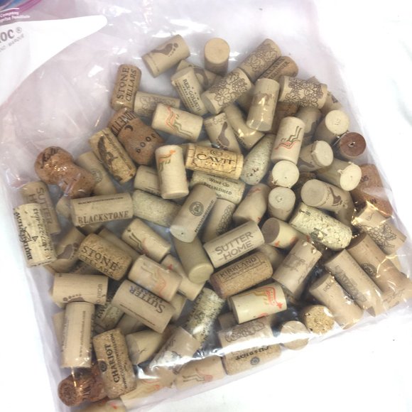 94 Pc Assorted Wine Corks Clean - Picture 4 of 7
